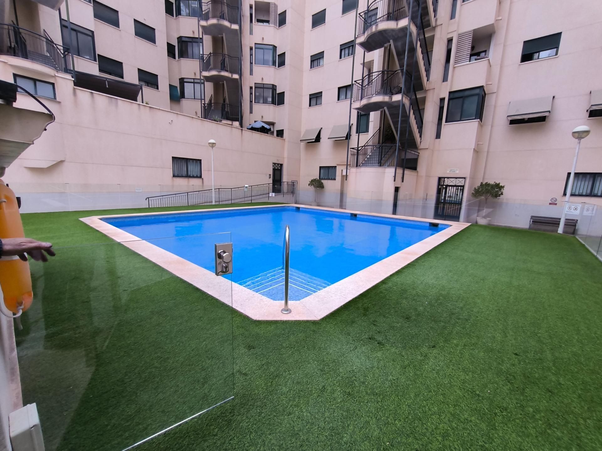 Swimming pool of Flat to rent in Elche / Elx  with Air Conditioner, Heating and Balcony