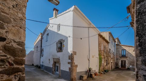 Foto 2 de Casa adosada en venta en Carrer Hortes, Bordils, Girona