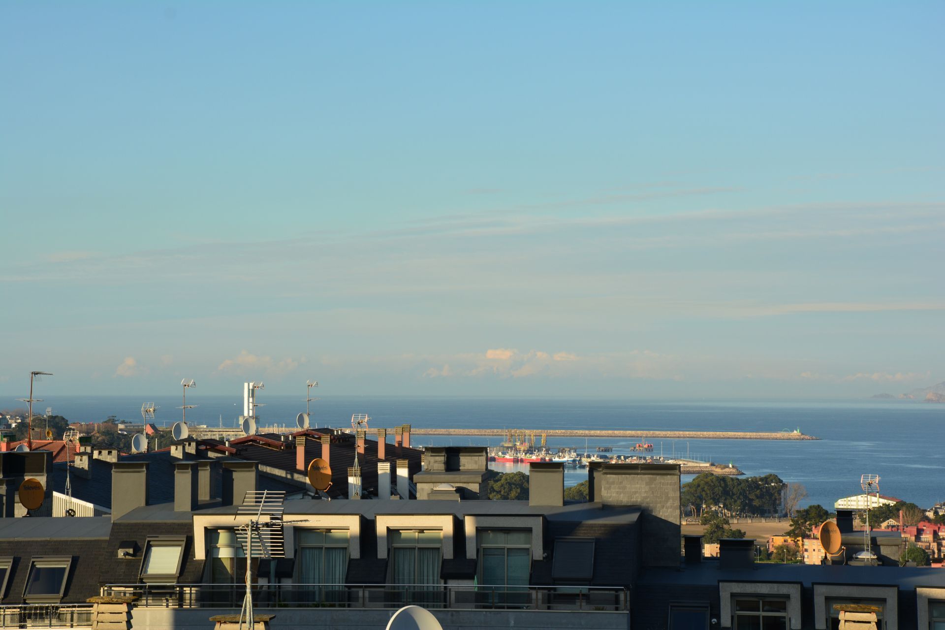 Exterior view of Flat to rent in Culleredo  with Heating, Storage room and Furnished