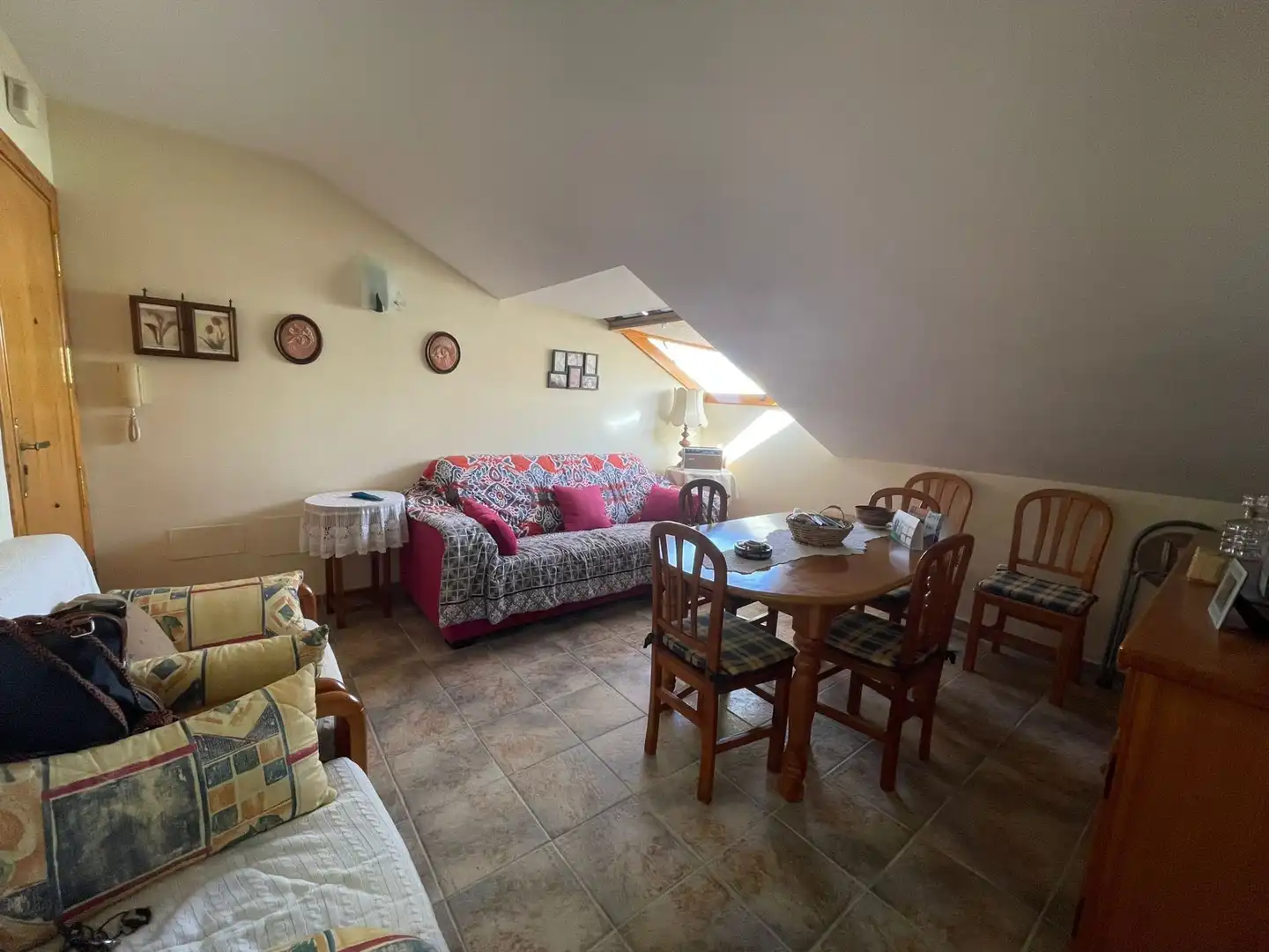 Sala d'estar de Àtic en venda en Vélez-Málaga amb Aire condicionat i Moblat