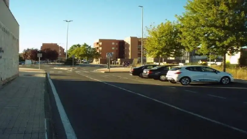Vista exterior de Residencial en venta en Cáceres