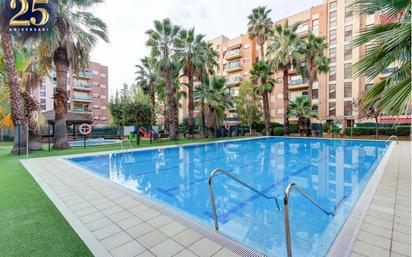 Swimming pool of Flat for sale in Barberà del Vallès  with Air Conditioner and Balcony