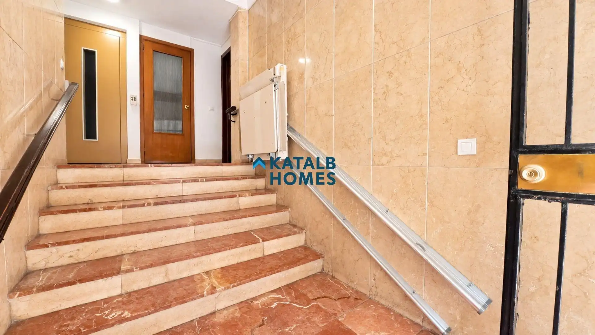 Planta baja en venta en Sevilla con Terraza
