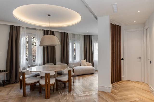 Piso en Venta en Calle Calle Fuencarral, 129 en Trafalgar