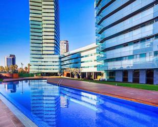 Swimming pool of Flat to rent in  Barcelona Capital  with Air Conditioner, Terrace and Balcony