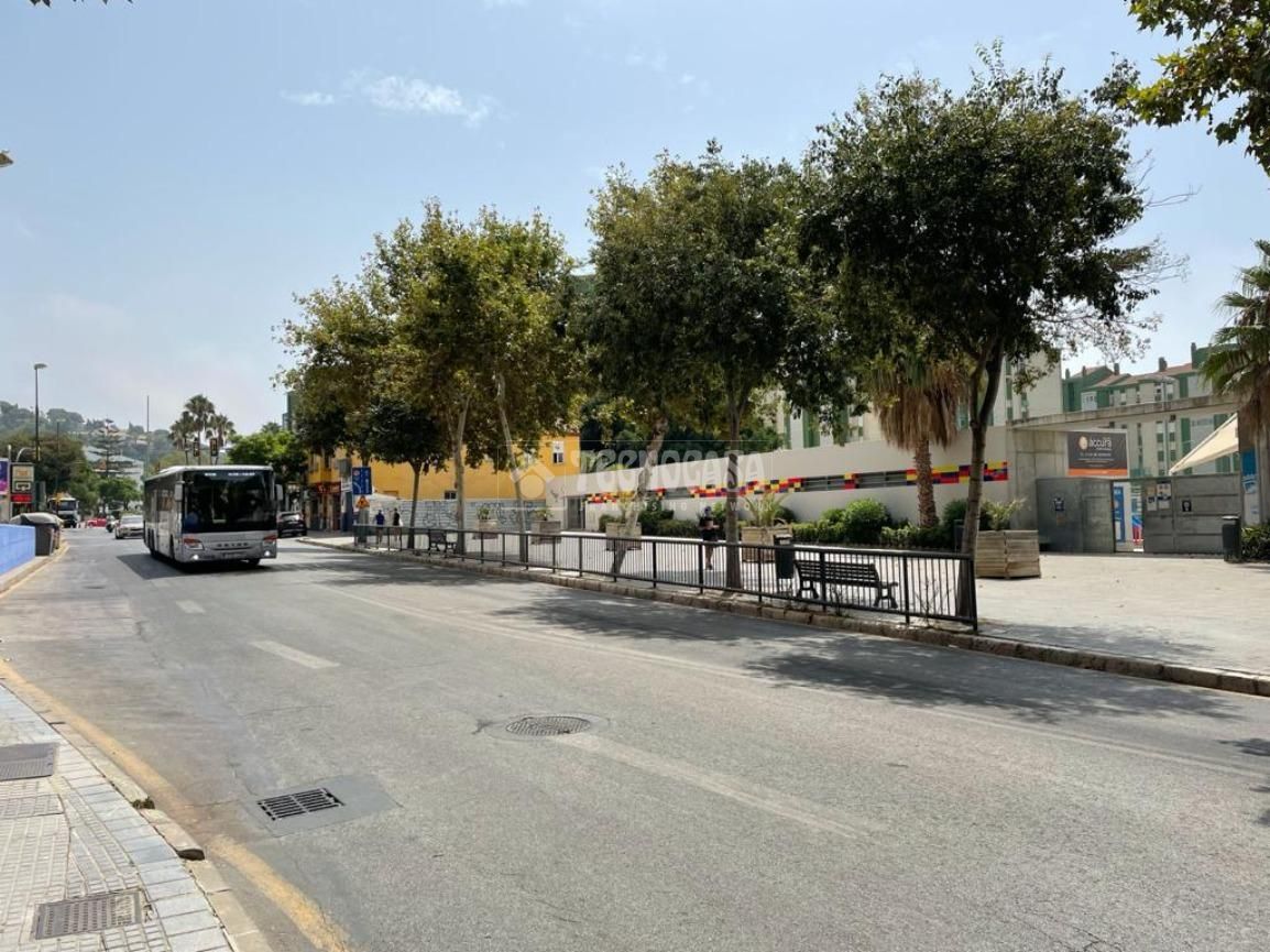 Vista exterior de Casa adosada en venda en Málaga Capital