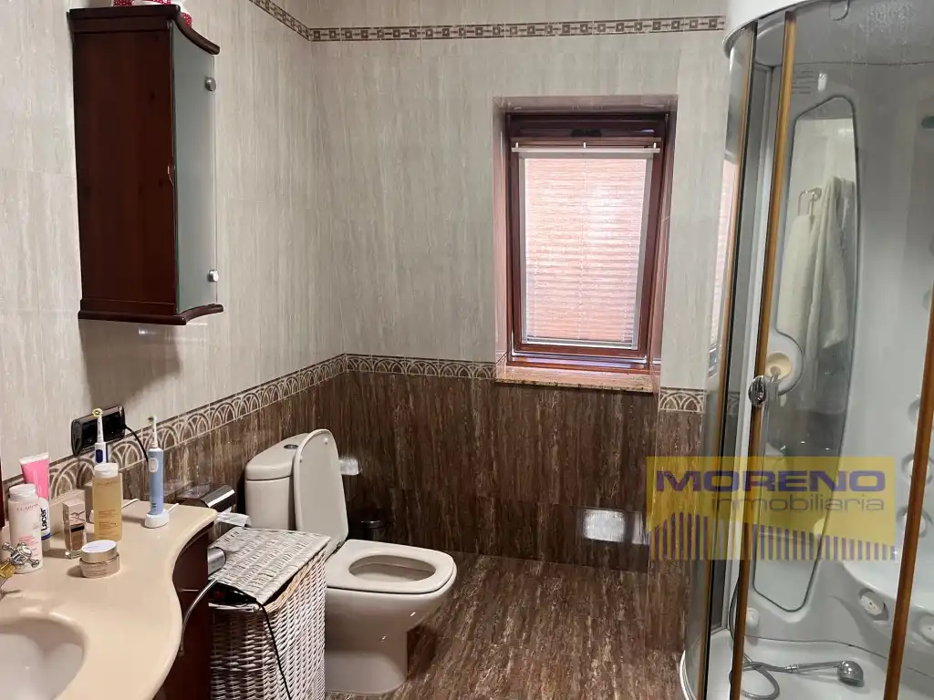 Bany de Casa o xalet en venda en Sarria