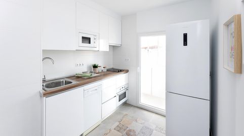 Foto 3 de Piso en venta en Xauen, 23, Barrio de Zaidín, Granada Capital