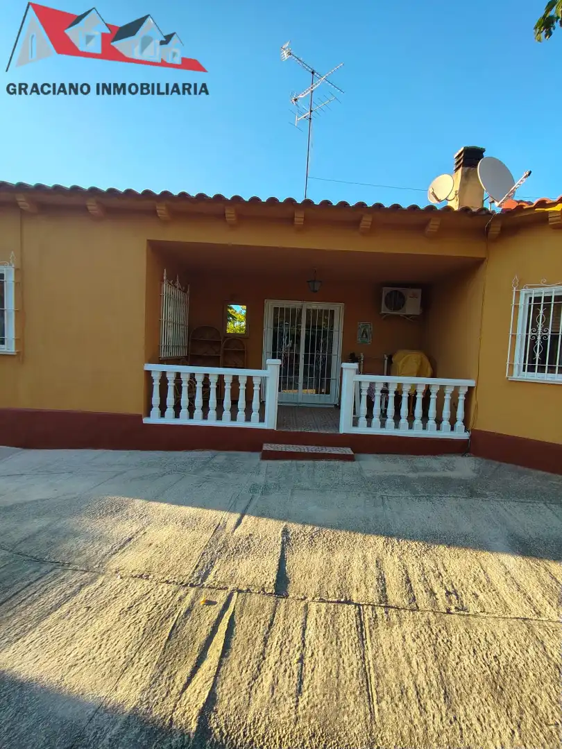 Villa mit Pool zum Verkauf in Pedanías - Extrarradio, imagen 2