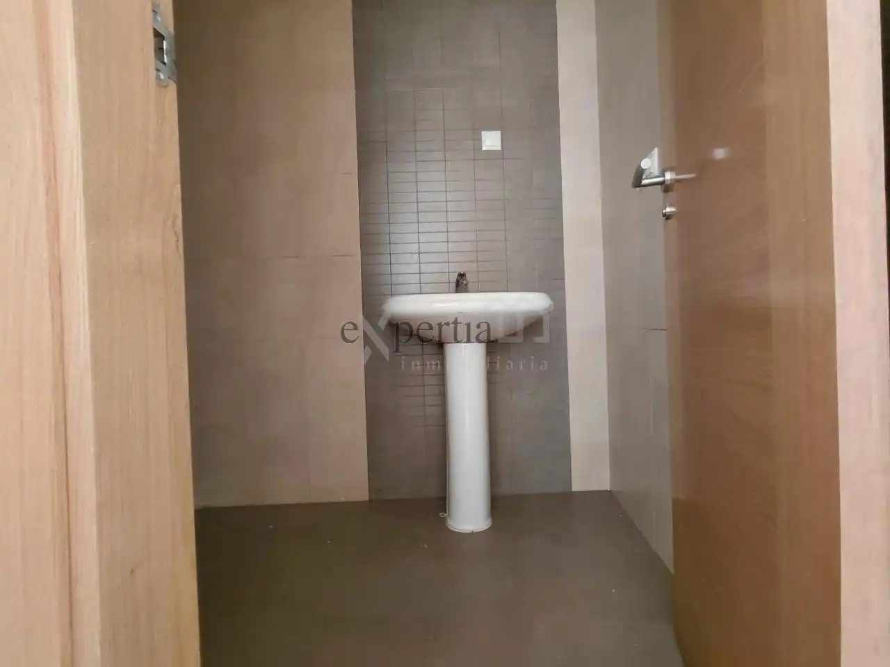Bathroom of Attic for sale in Boiro  with Heating, Storage room and Swimming Pool
