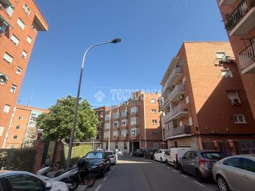Piso con ascensor en venta en Carabanchel