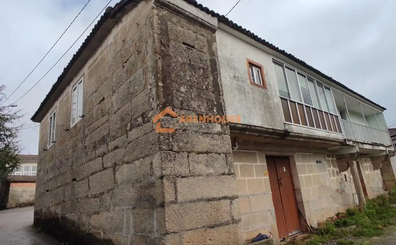 House with terrace for sale in Xunqueira de Espadanedo