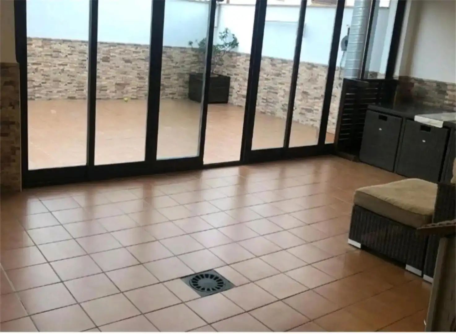 Terrassa de Pis en venda en La Carolina amb Aire condicionat, Parquet i Moblat