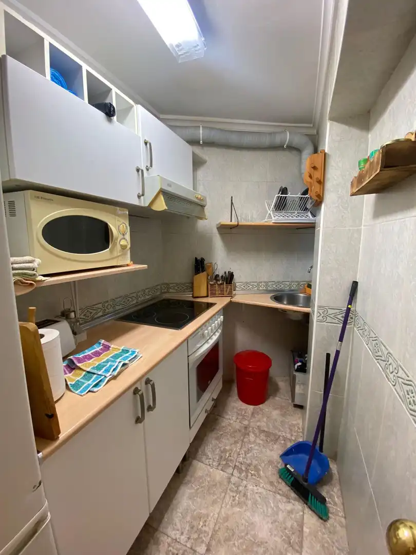 Kitchen of Flat for rent in Granada  with Air Conditioner, Heating and Furnished