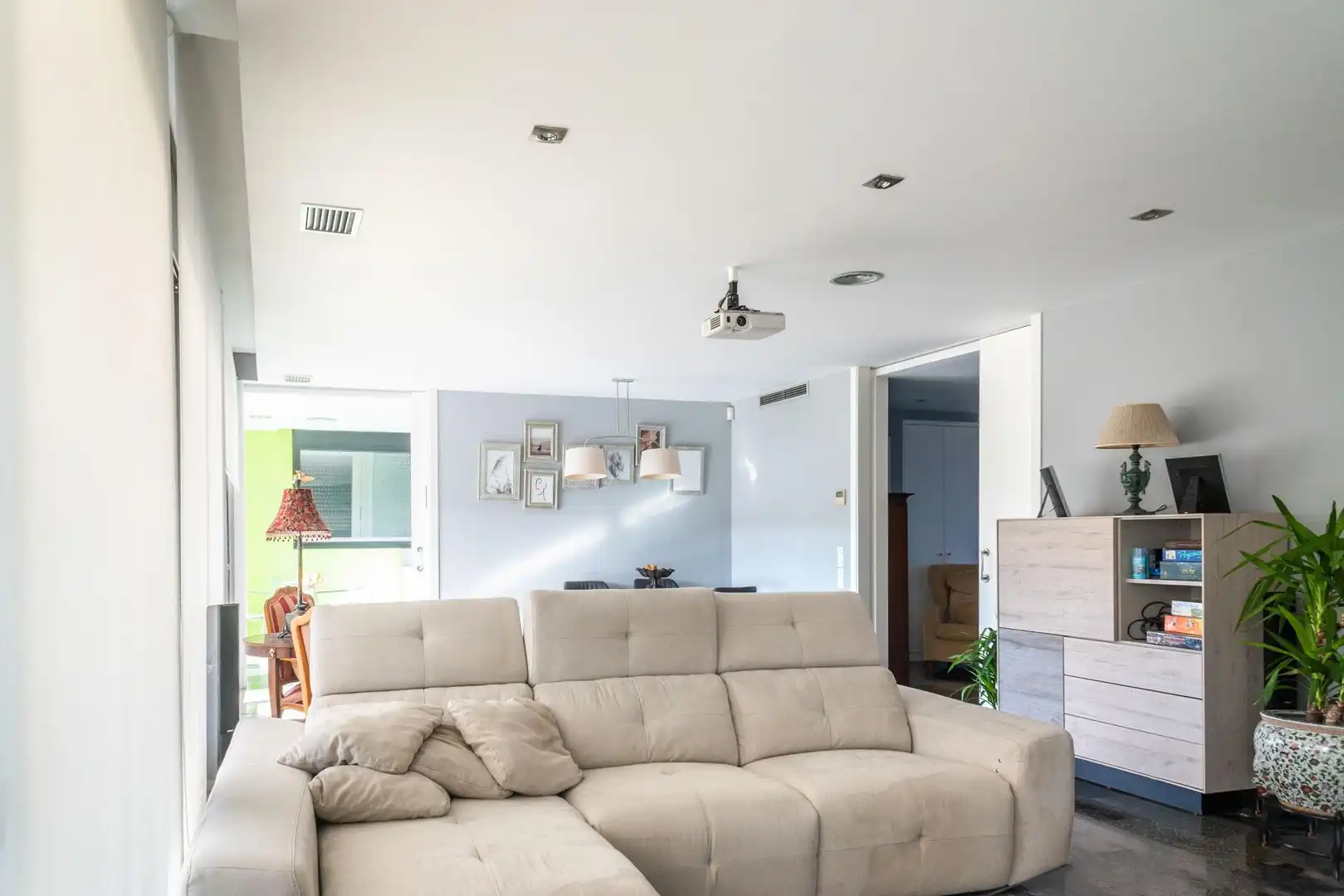 Sala de estar de Casa o chalet en venta en Sant Vicenç de Montalt con Aire acondicionado, Jardín privado y Terraza