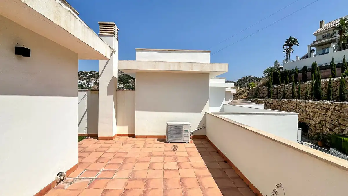 Terrassa de Casa adosada en venda en Málaga amb Aire condicionat, Terrassa i Traster