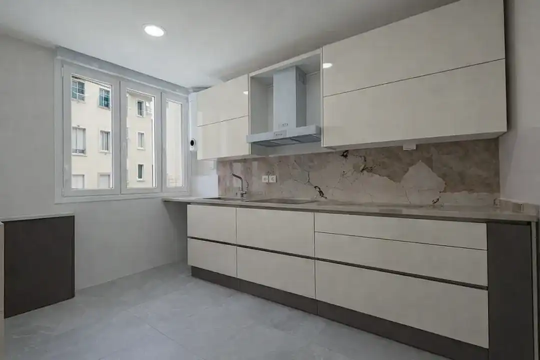 Cocina de Piso en venta en Vitoria - Gasteiz con Calefacción