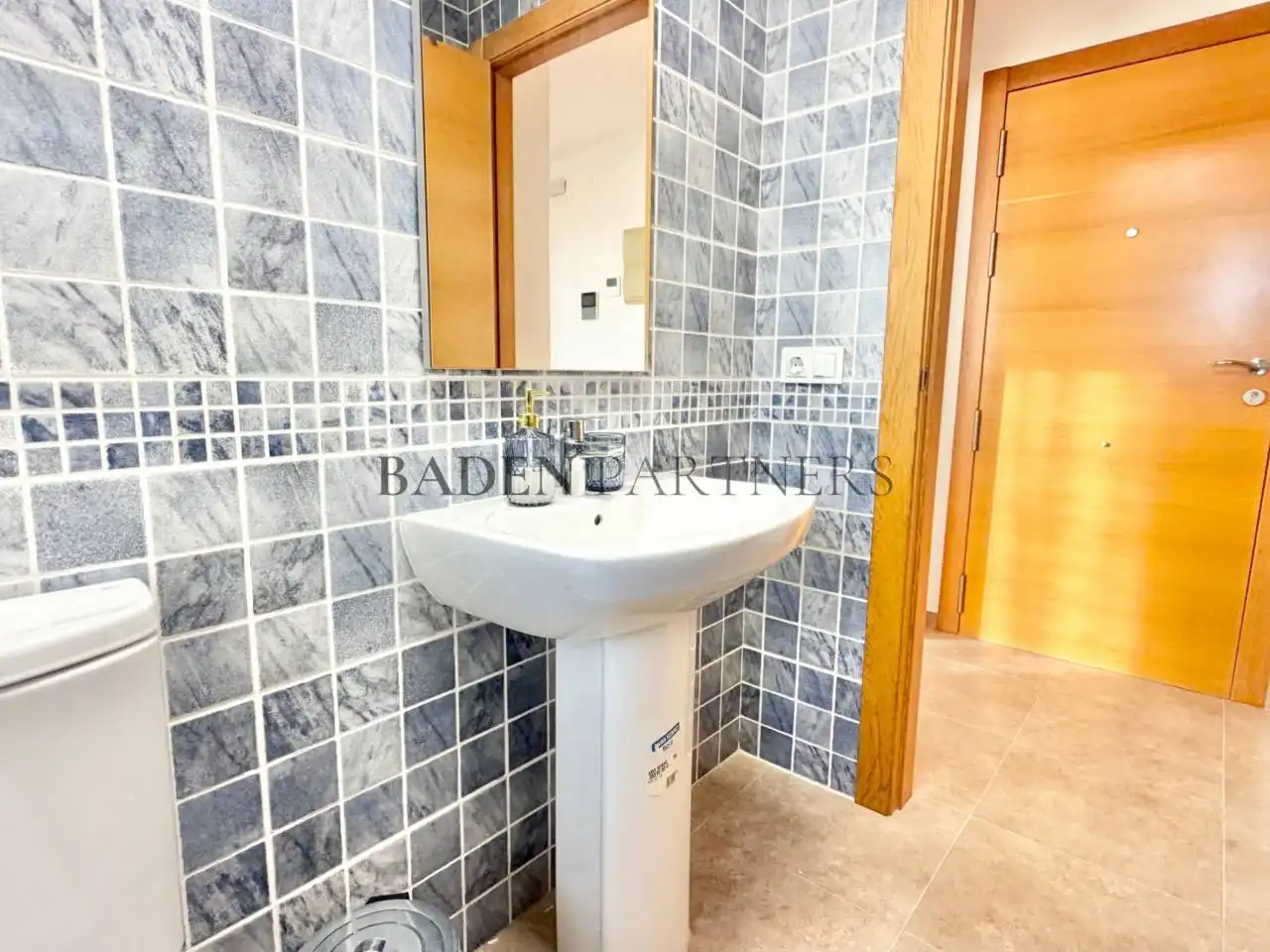 Bathroom of Flat for rent in Benicarló  with Air Conditioner, Furnished and Balcony