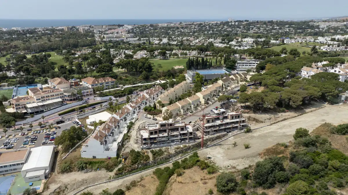 Vista exterior de Planta baja en venta en Marbella con Aire acondicionado, Jardín privado y Terraza