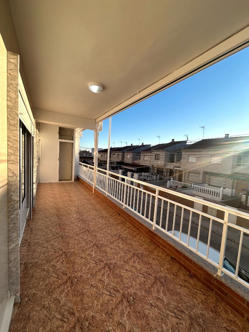 Vista exterior de Pis de lloguer en Cartagena amb Terrassa, Moblat i Forn