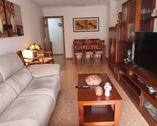 Living room of Flat for sale in Elche / Elx  with Air Conditioner, Heating and Storage room