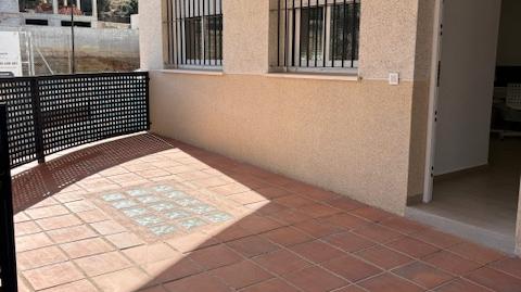 Foto 4 de Casa adosada en venda a Calle Mar de las Antillas, 69, Jardines de Alhaurín - Huerta Alta - Fuensanguínea, Málaga
