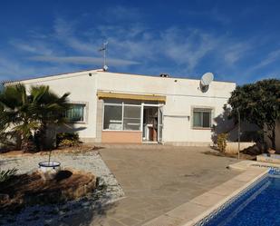 Vista exterior de Finca rústica en venda en Camarles amb Terrassa i Piscina