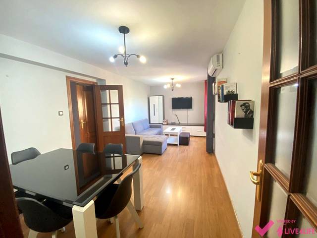 Piso en Alquiler en Carrer de Sollana en Na Rovella - Hermanos Maristas