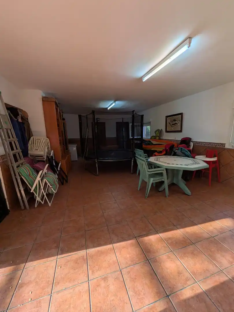 Finca rústica en venta en Miguelturra con Aire acondicionado, Calefacción y Jardín privado