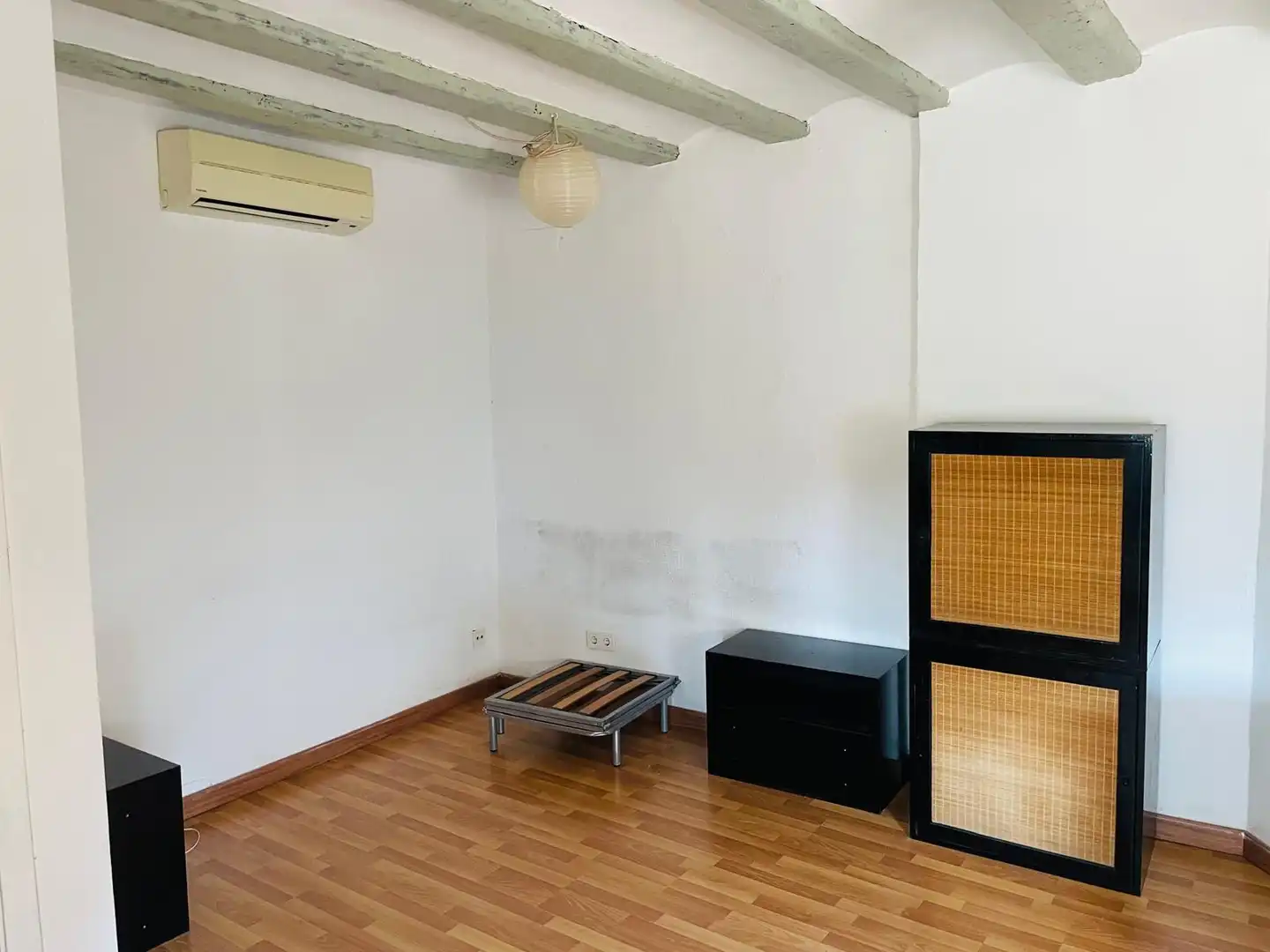 Sala de estar de Piso de alquiler en Girona con Aire acondicionado, Calefacción y Parquet