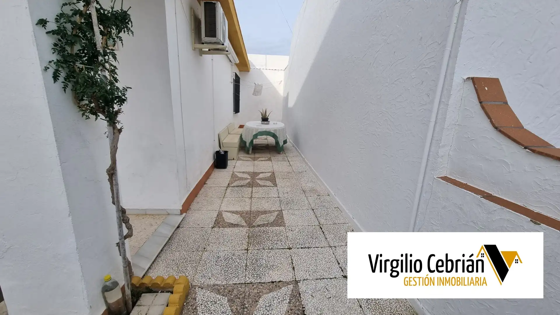 Exterior view of Houses for sale in Chipiona  with Private garden and Terrace