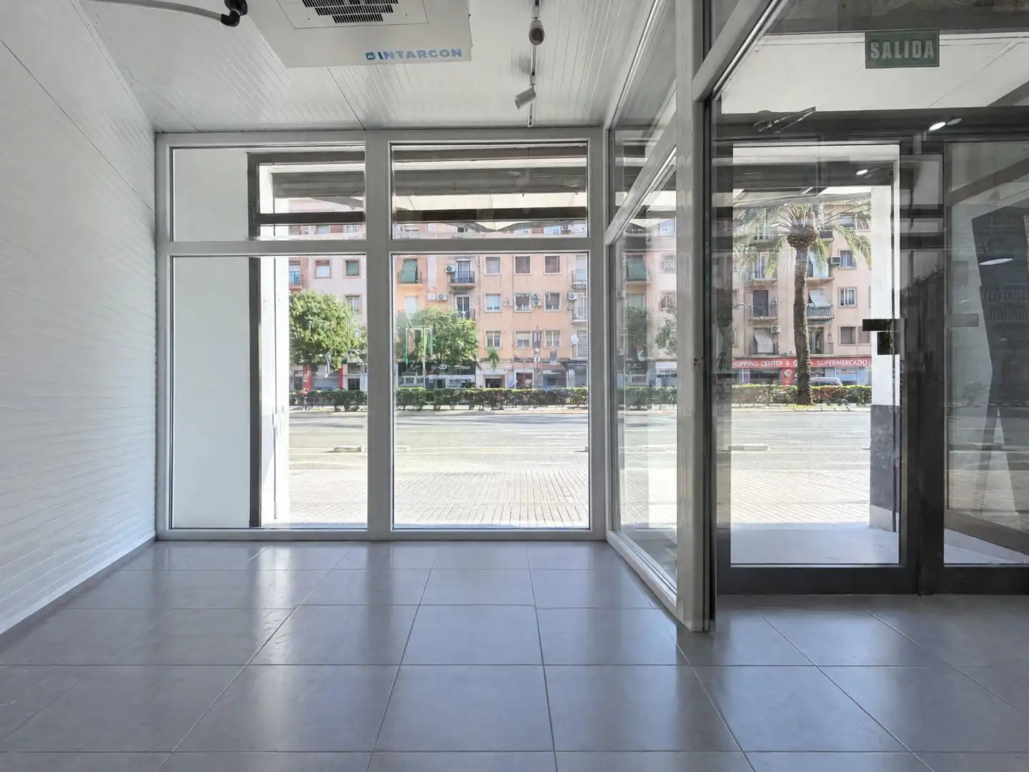 Commercial properties for sale in Benimaclet