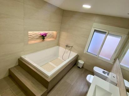 Bathroom of Planta baja for sale in Alicante / Alacant