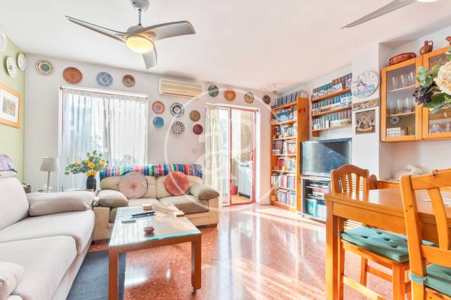 Piso en Venta en Av. de l'Institut Obrer de València en Ciutat de les Ciències i de les Arts - Justicia