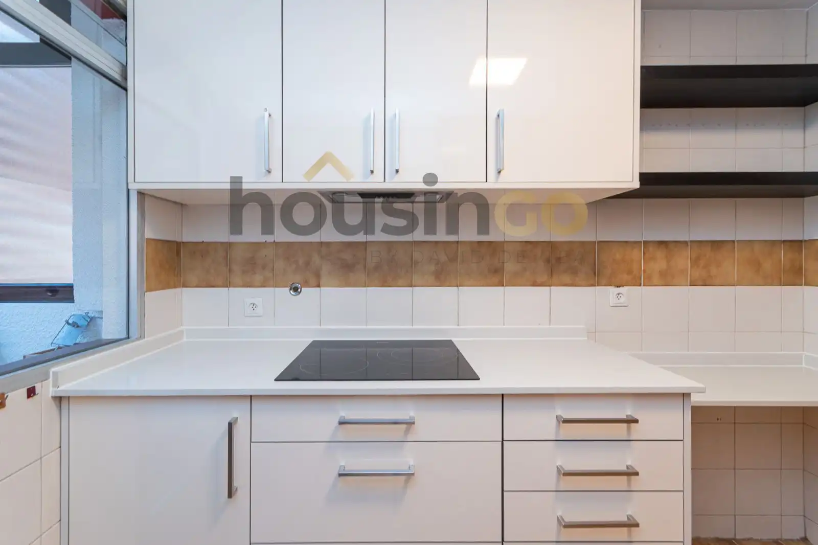 Kitchen of Flat for rent in Madrid  with Air Conditioner, Heating and Storage room
