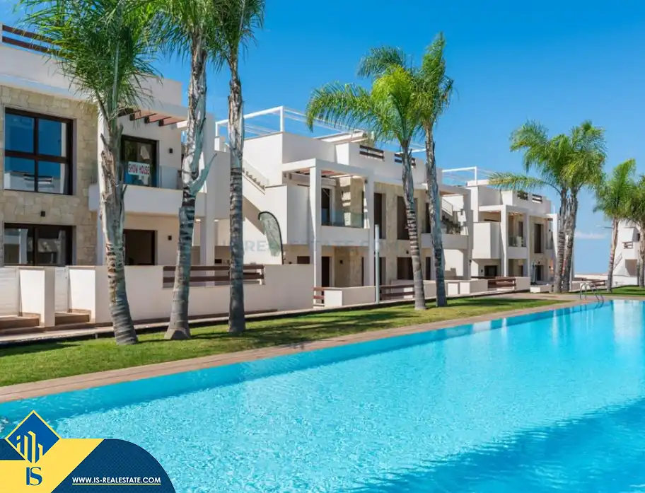 Apartment with pool for sale in Los Balcones - Los Altos