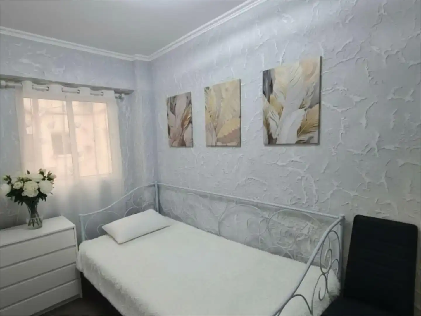 Schlafzimmer von Wohnung zum Verkauf in  Valencia Capital mit Klimaanlage