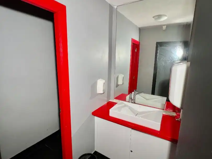 Local comercial en alquiler en Avenida Santiago 12, imagen 10