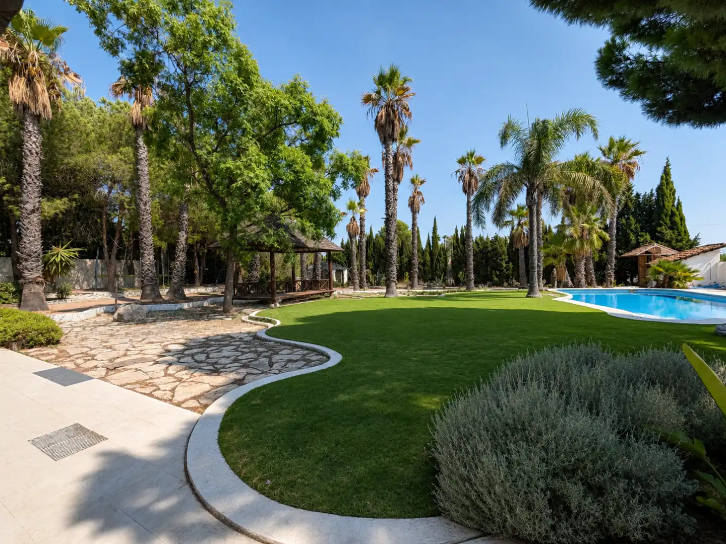 Garden of Houses for sale in Bétera  with Air Conditioner, Heating and Swimming Pool