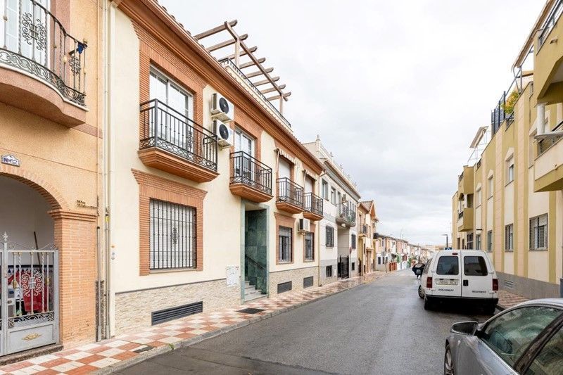 Exterior view of Flat for sale in Albolote  with Air Conditioner