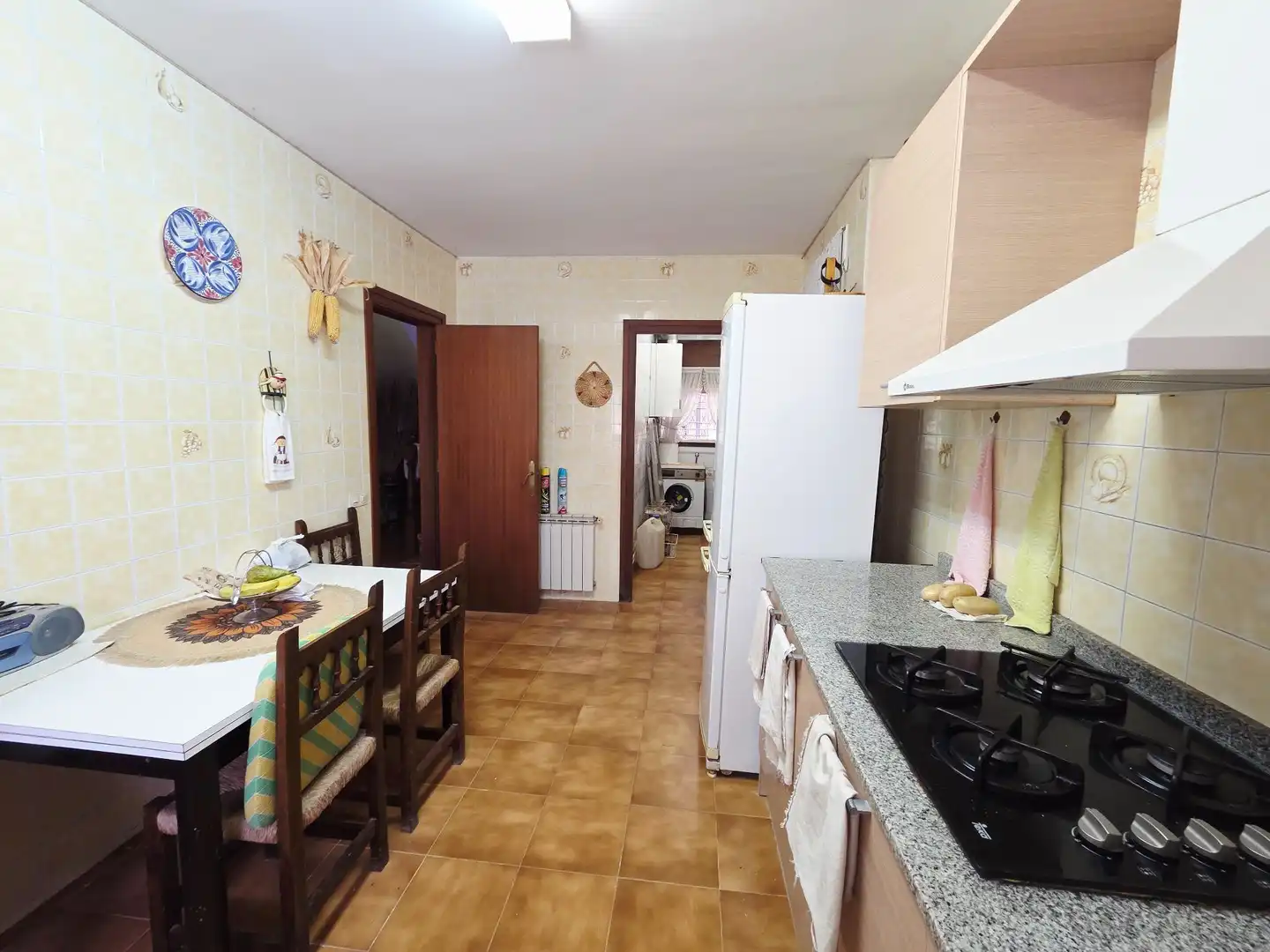 Cuina de Casa o xalet en venda en Cunit amb Calefacció, Jardí privat i Terrassa