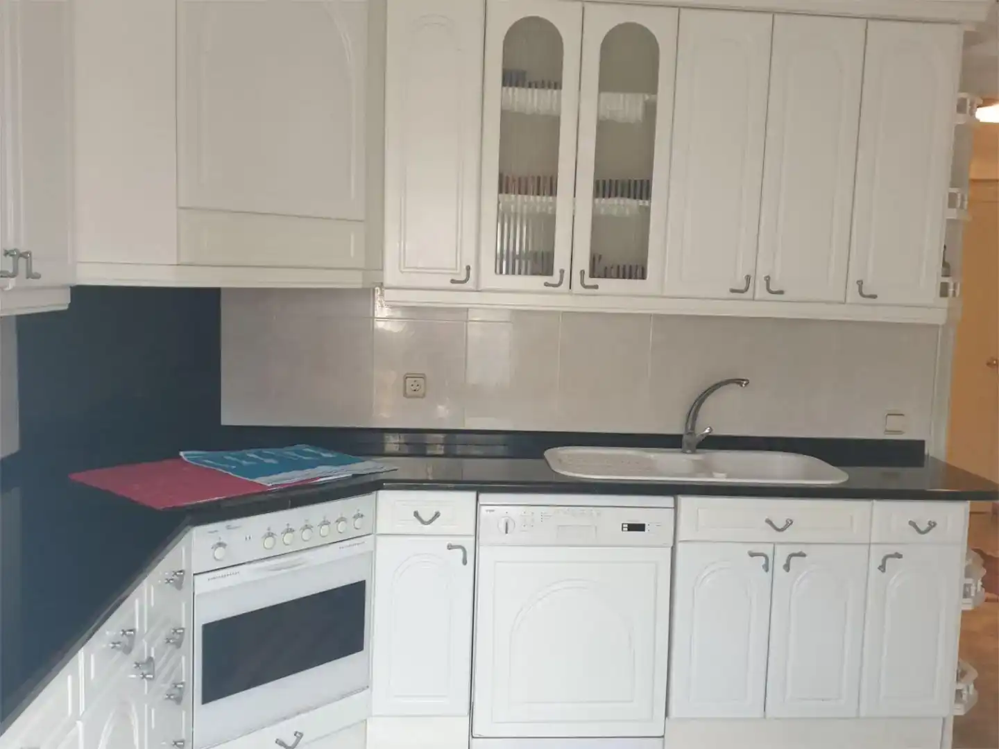 Cuina de Finca rústica en venda en La Codoñera