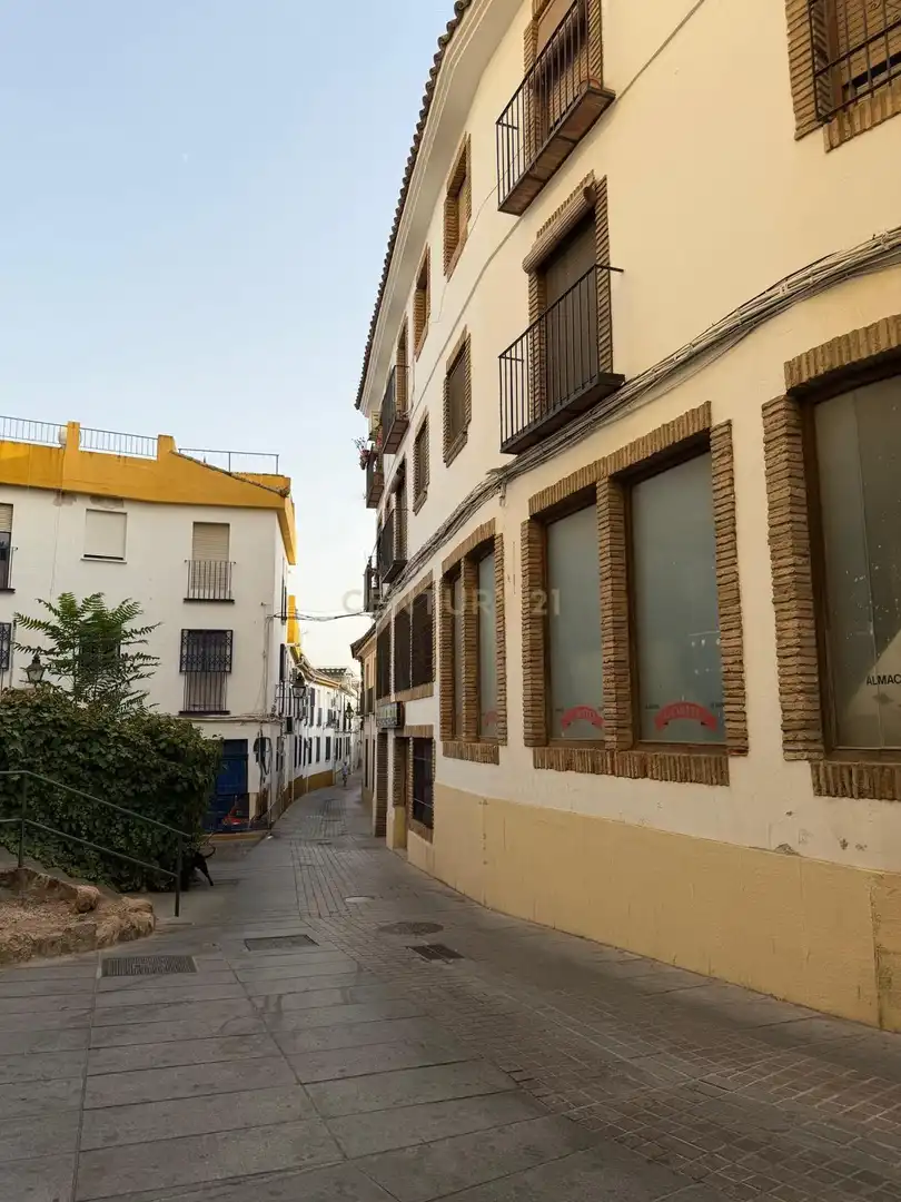 Vista exterior de Piso en venta en Córdoba