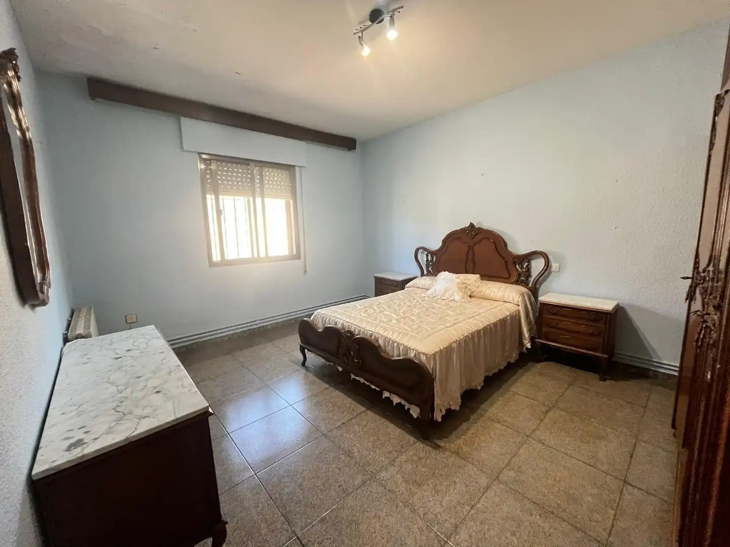 Habitación de Casa o chalet en venta en Torralba de Calatrava con Aire acondicionado, Calefacción y Jardín privado
