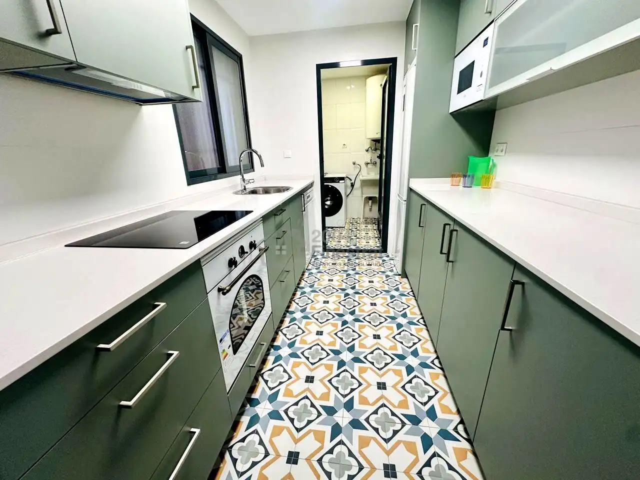 Kitchen of Flat for rent in Benidorm  with Terrace, Furnished and Community pool
