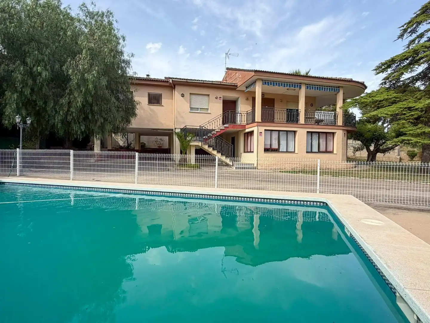 Piscina de Casa o chalet en venta en Torrent con Jardín privado, Terraza y Trastero