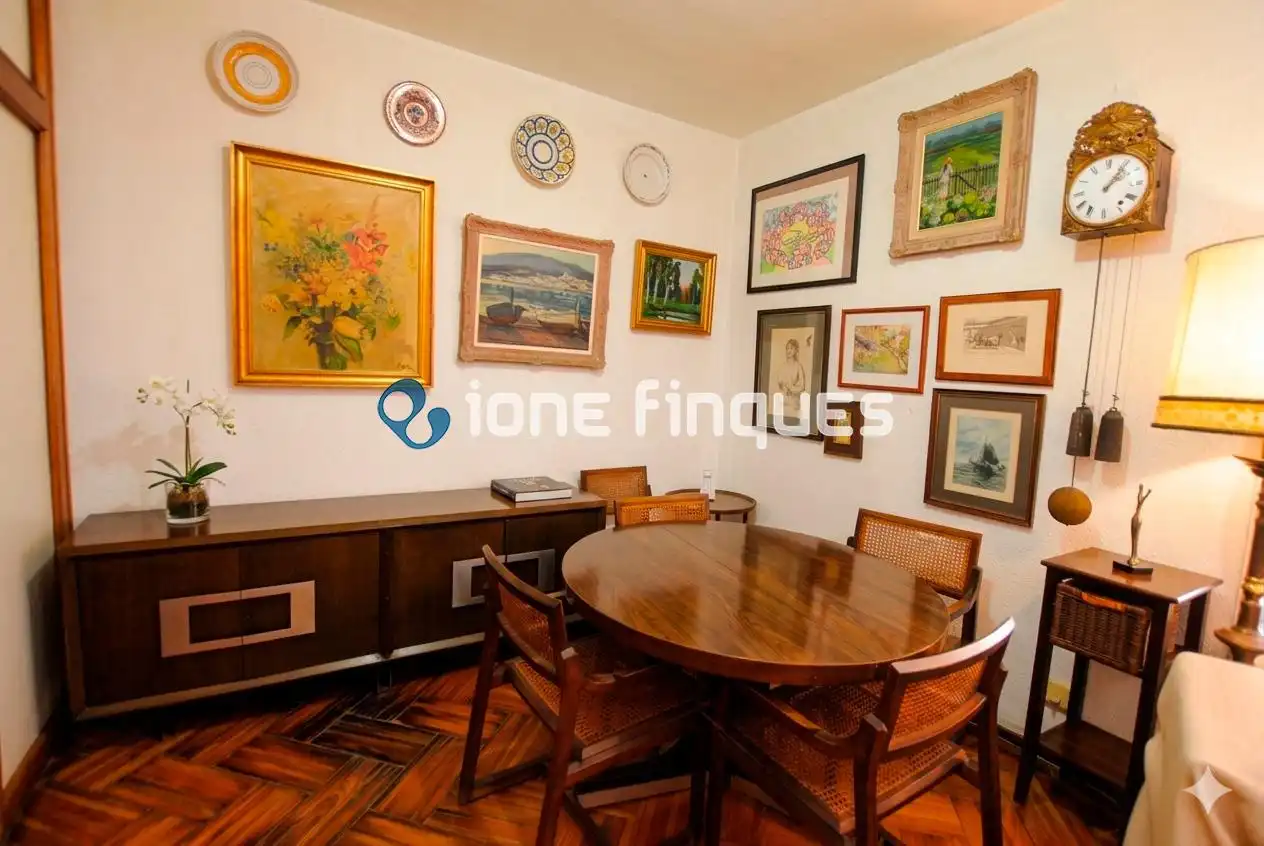 Esszimmer von Wohnung zum Verkauf in Barcelona mit Heizung, Privatgarten und Abstellraum