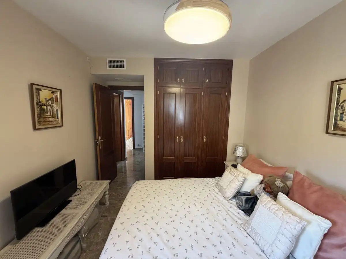 Dormitori de Casa adosada en venda en Estepona Pueblo