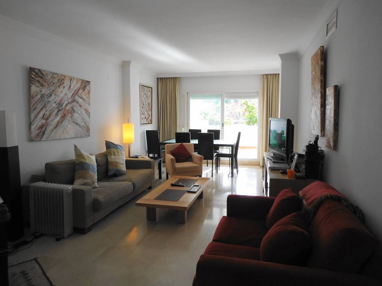 Living room of Flat for sale in Marbella  with Air Conditioner, Heating and Terrace