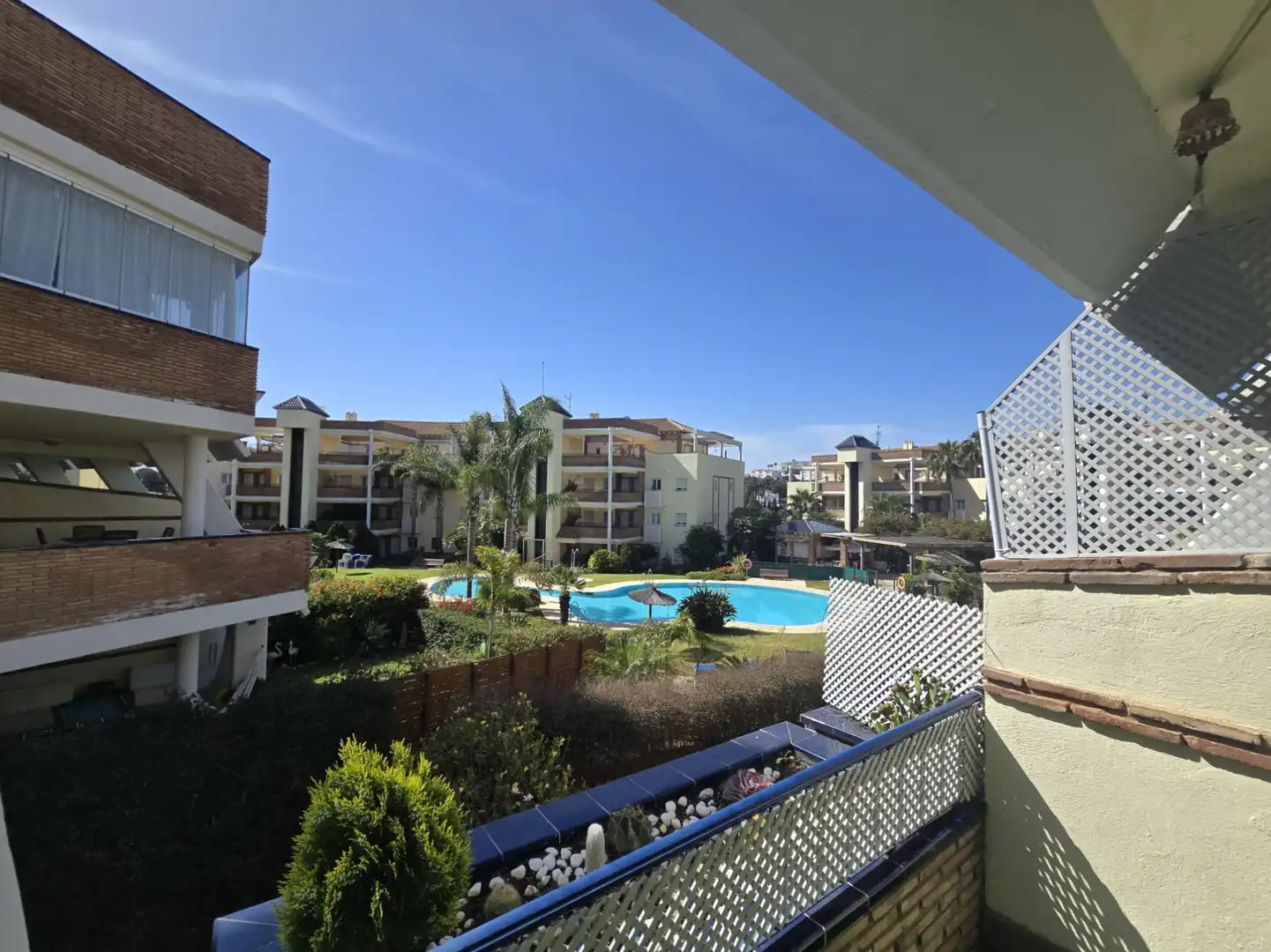 Vista exterior de Pis en venda en Mijas amb Aire condicionat, Calefacció i Terrassa